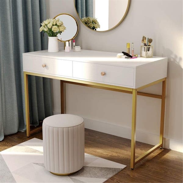 Saga study table