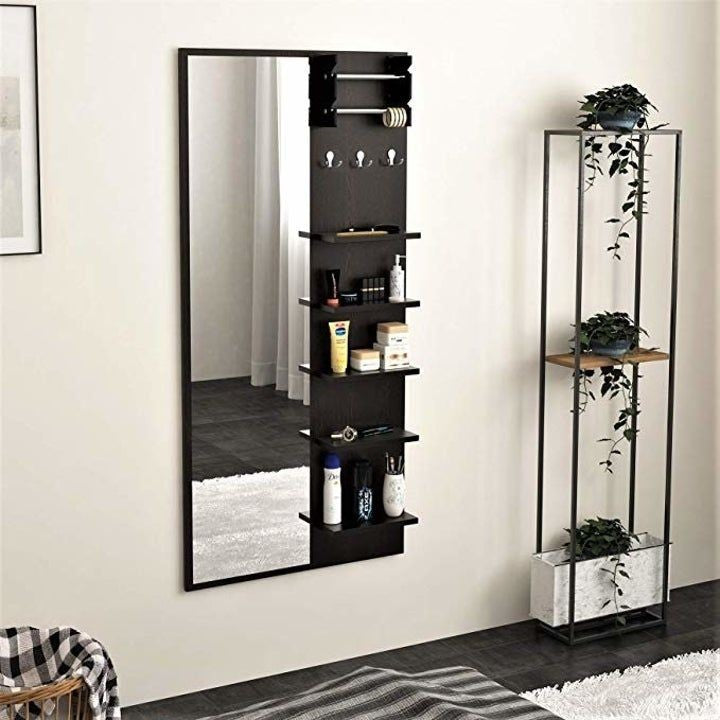 Makeup mirror bangle stand