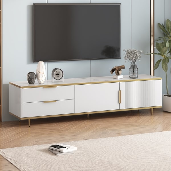 Cab media console