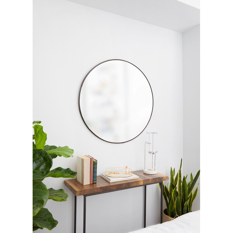 Lutino round mirror