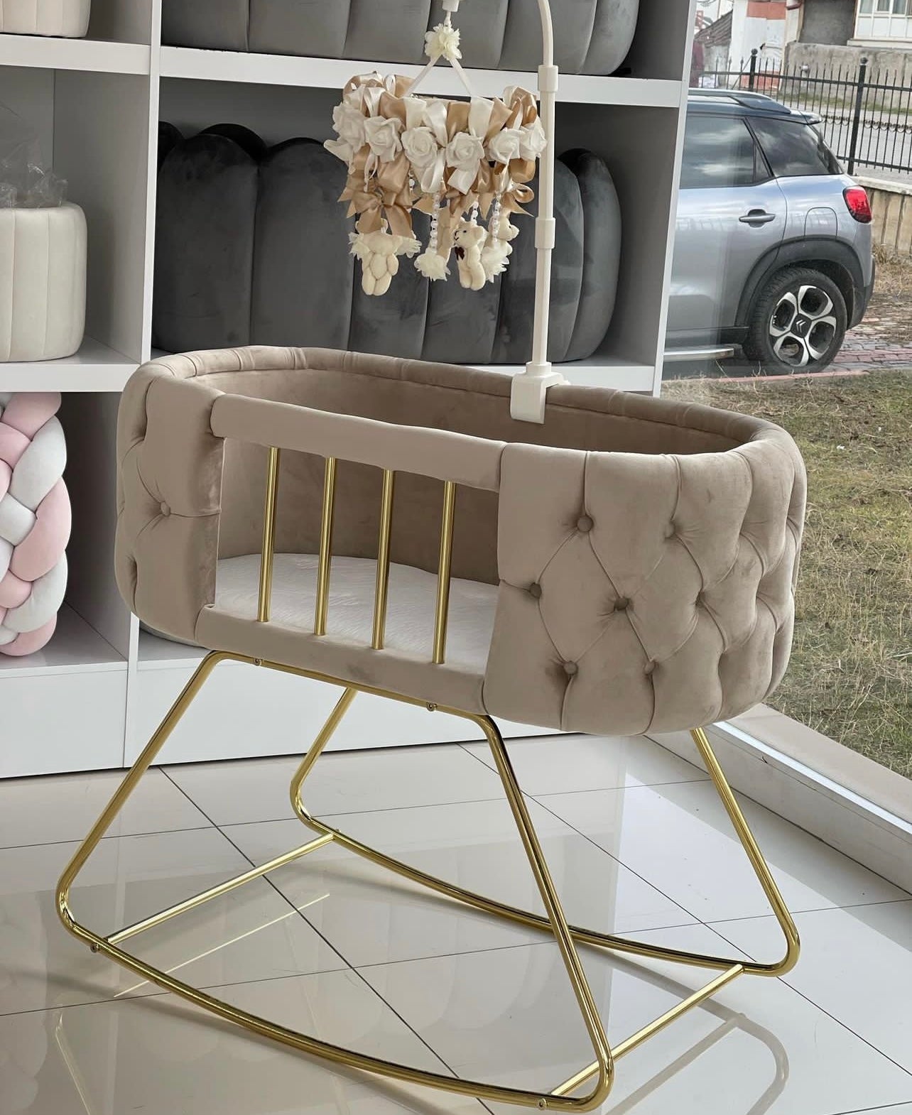 Bassinet b2