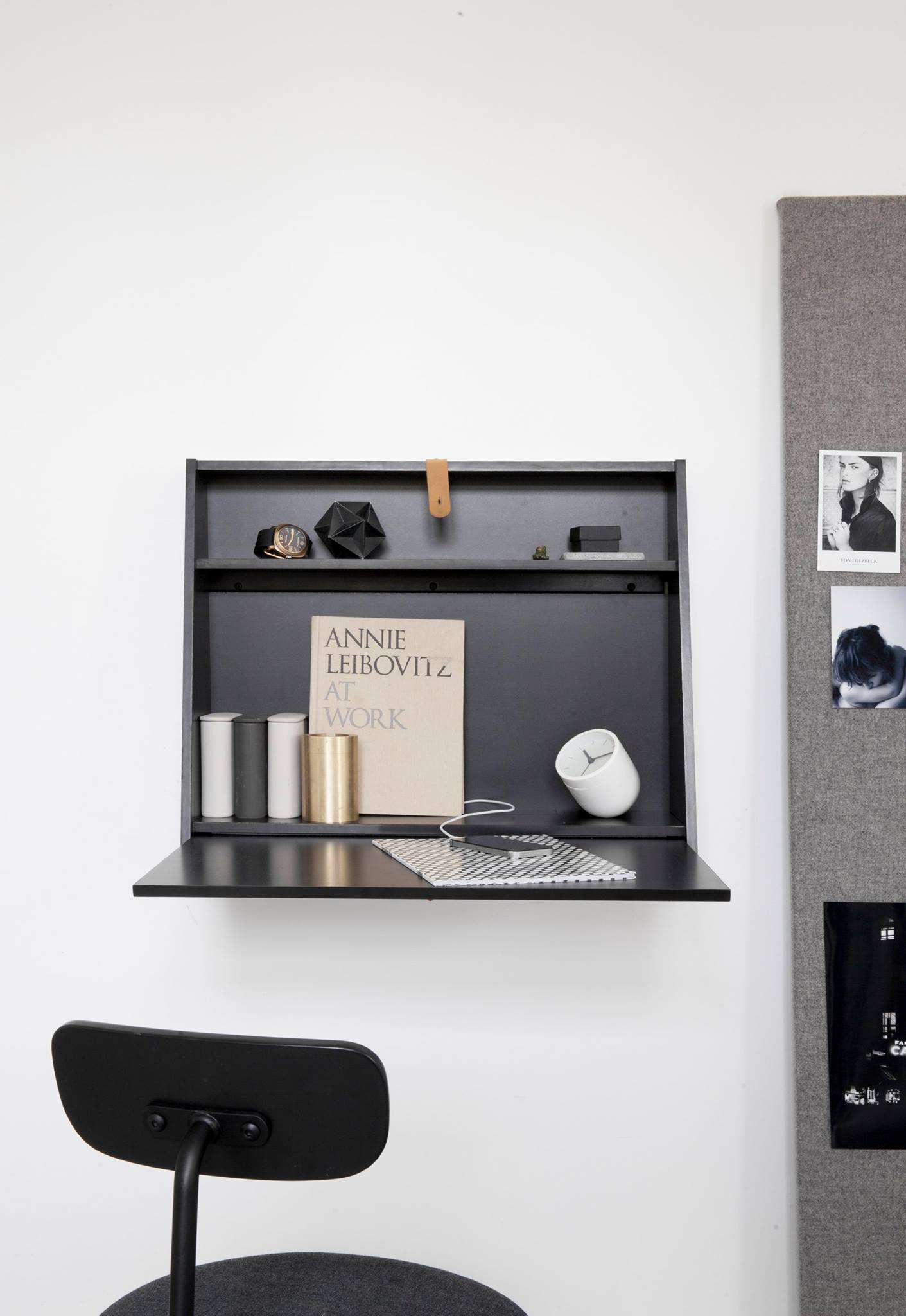 Ferry wall desk