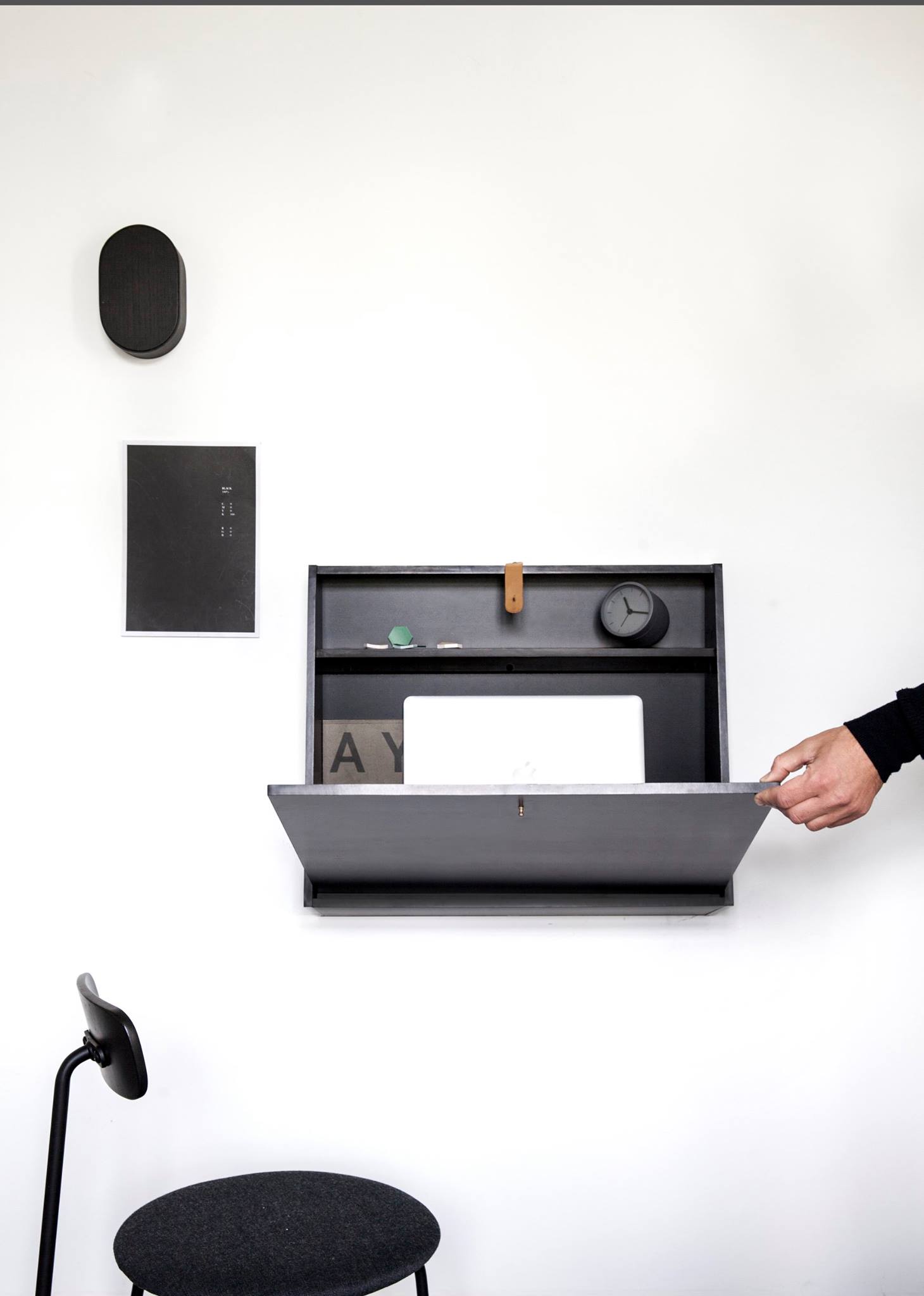 Ferry wall desk
