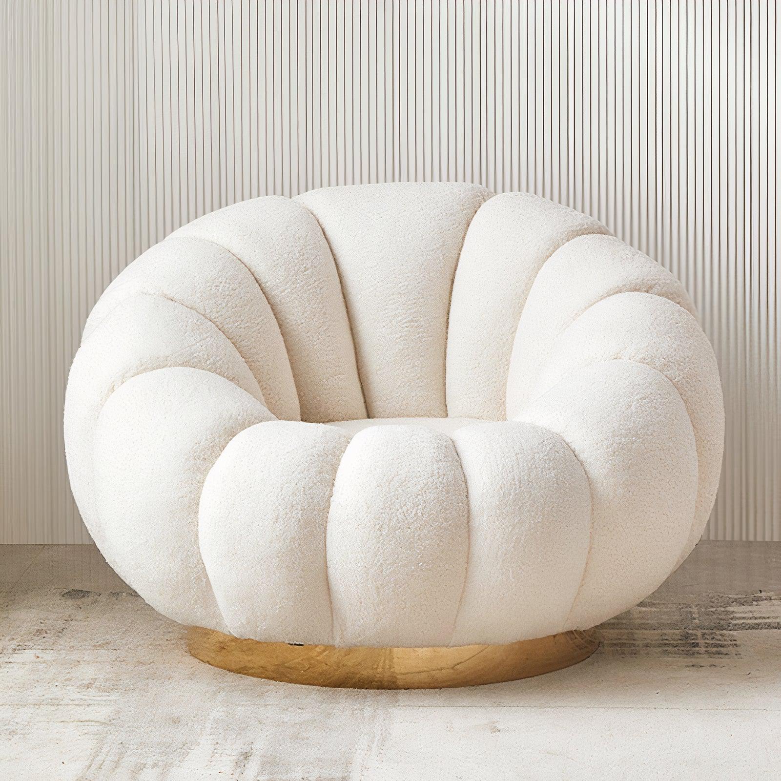 Mia armchair