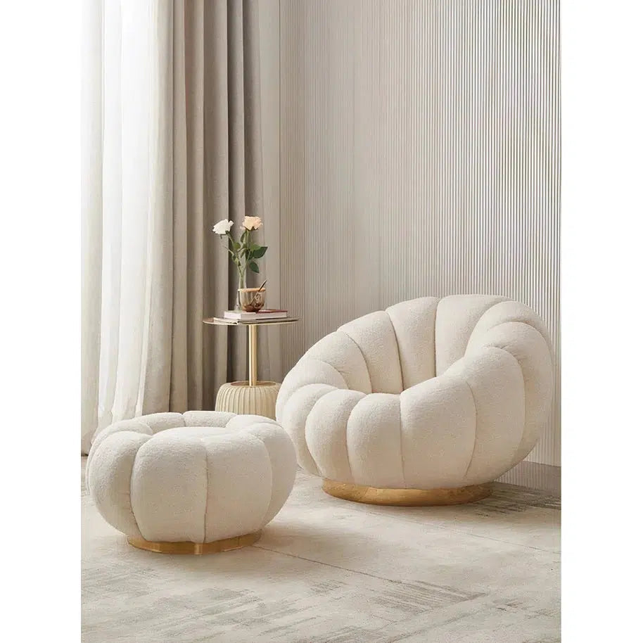 Mia armchair