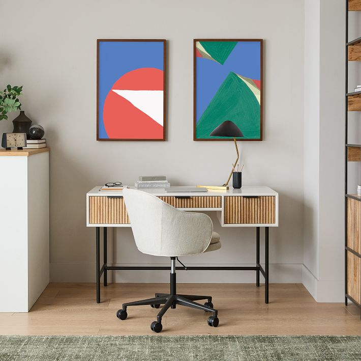 Quinn desk